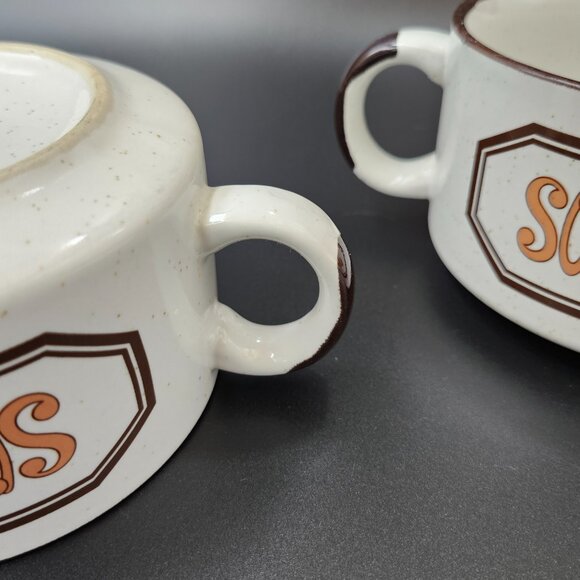 Vintage Pair Speckled Ceramic Soup Bowls Dual Handle - Picture 5 of 5